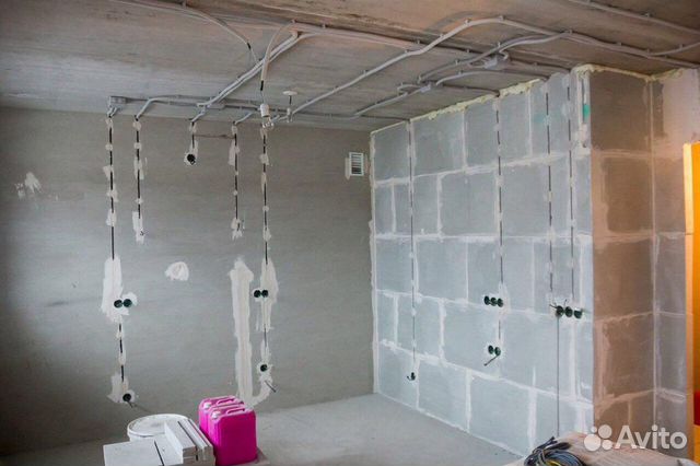 Прокладка / замена электропроводки в квартире