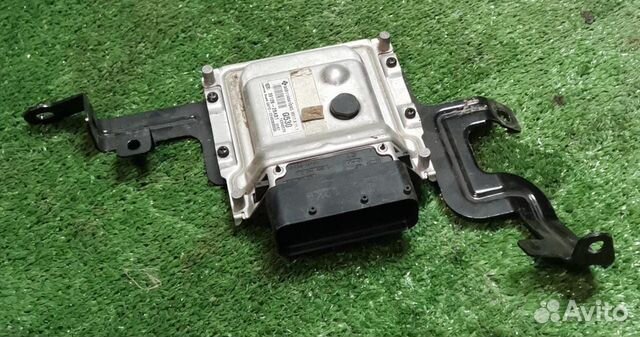 Блок управления двигателем Kia Cerato Forte K3