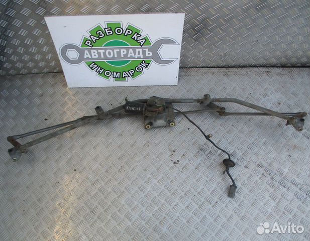 Трапеция стеклоочистителей Крайслер Вояджер