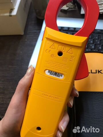 Токовые клещи Fluke 319