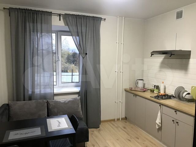 2-к. квартира, 62 м², 1/2 эт.