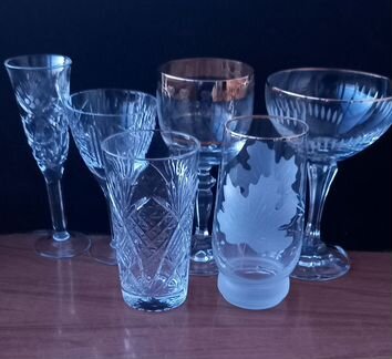 Рюмки, фужеры, стаканы хрустальные