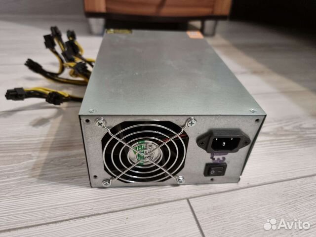 Блок питания для майнинга 1800w неисправный