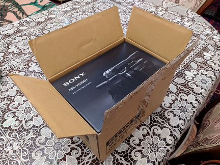 Видеокамера Sony nex-vg30eh