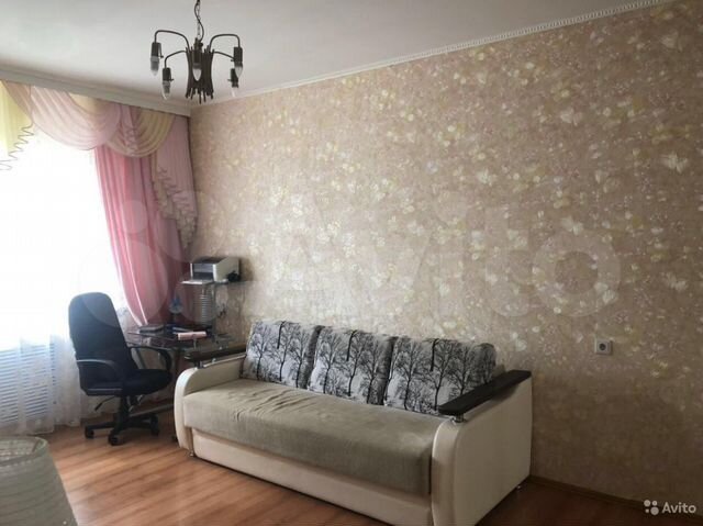 2-к. квартира, 57 м², 3/8 эт.