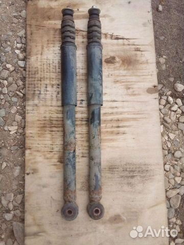 Амортизаторы задние Рено Логан 1