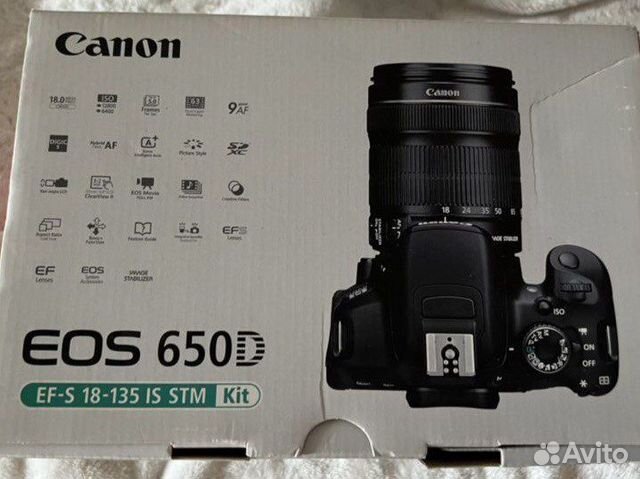 Зеркальный фотоаппарат Canon 650d STM 18-135 Kit