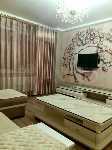 2-к. квартира, 52 м², 2/5 эт.