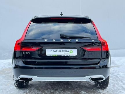 Volvo V90 Cross Country, 2017