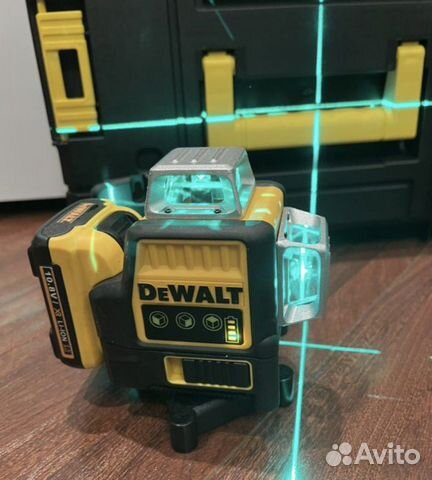 Лазерный уровень dewalt