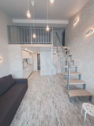2-к. квартира, 70 м², 8/8 эт.