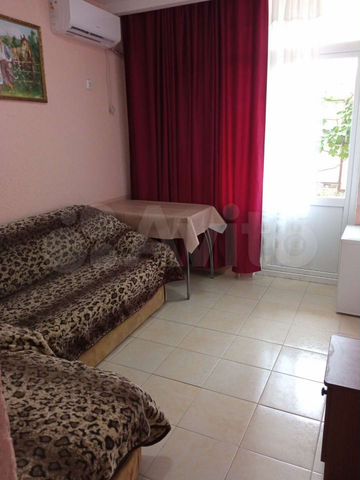 Комната 13 м² в 1-к., 1/2 эт.