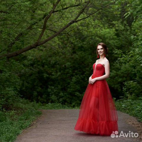 Пошив вечерних платьев