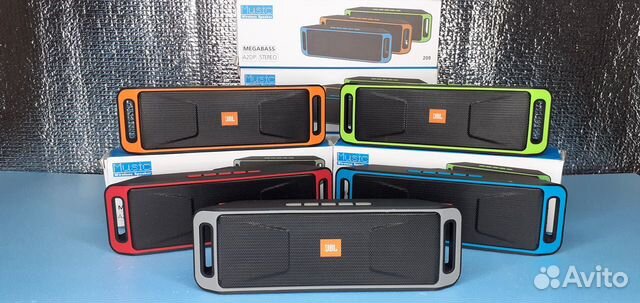 Портативная колонка с радио Jbl 208 Sport