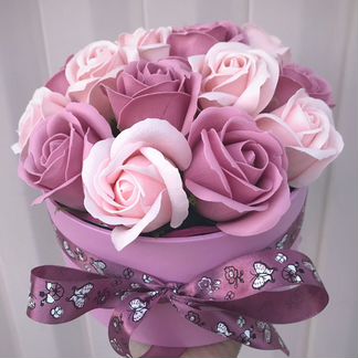 Композиция из мыльных роз