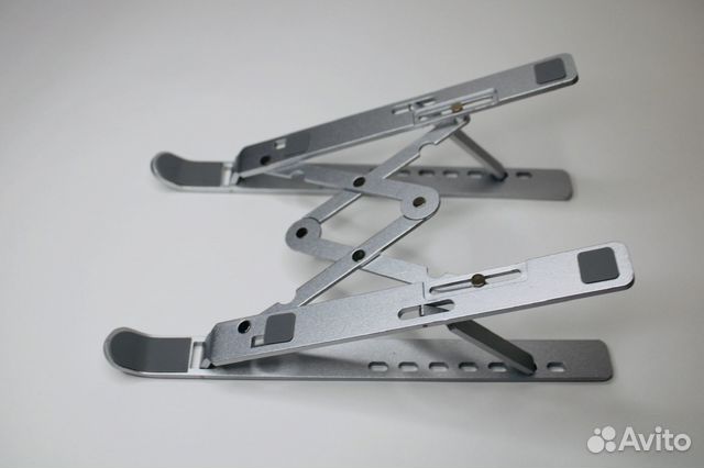 Подставка для ноутбука с чехлом