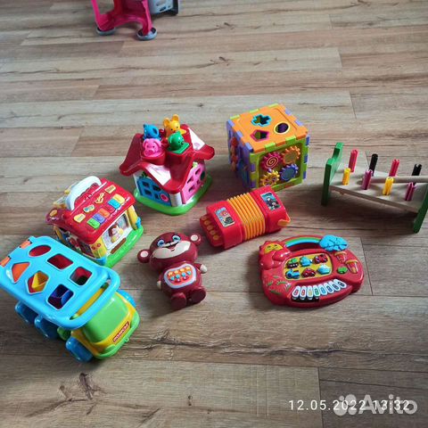 Развивающие игрушки