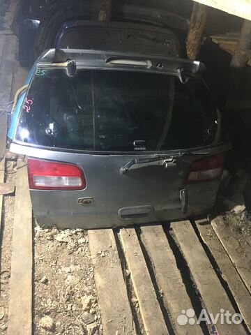 Крышка багажника Ниссан Либерти