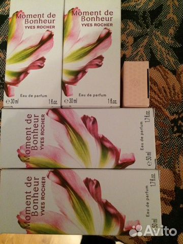 Парфюмерная вода в слюде