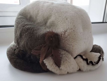 Шапка женская енот