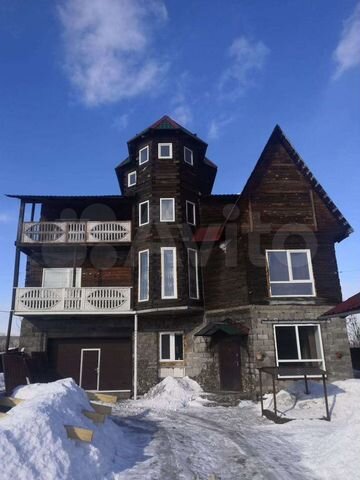 Коттедж 350 м² на участке 7,8 сот.