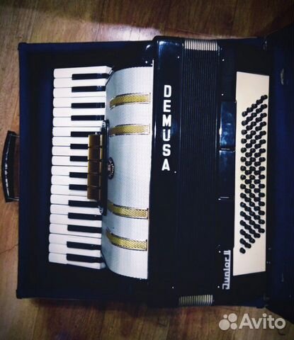 Аккордеон Demusa Junior II (Германия)