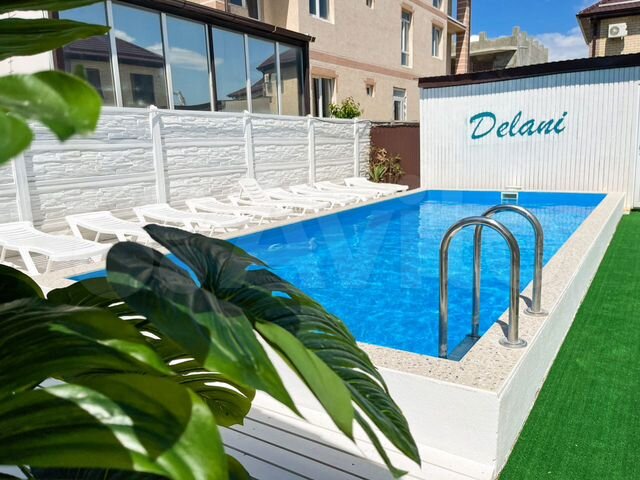 Комната 20 м² в > 9-к., 3/3 эт.