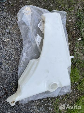 Бачок омывателя audi a5 B8