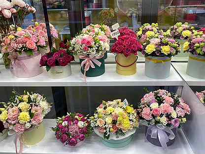 Продажа оптом цветы в москве цветы с доставкой по москве недорого букеты до 1000