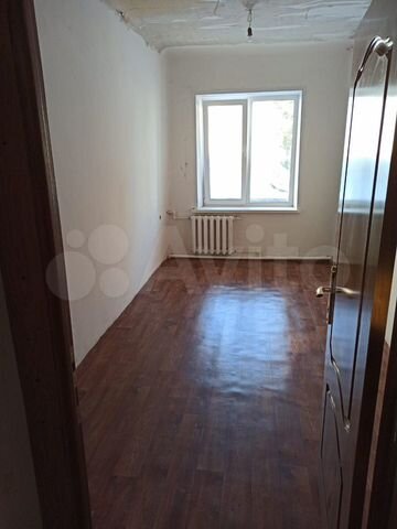 2-к. квартира, 50 м², 1/2 эт.