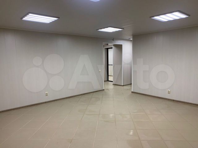 Магазин,салон,склад 117 кв.м