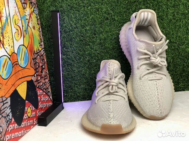 Кроссовки Yeezy