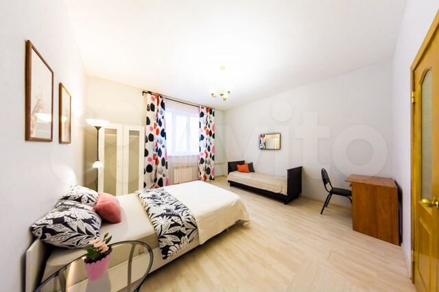 2-к. квартира, 55 м², 9/9 эт.