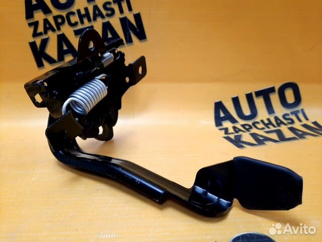 Замок капота Hyundai Solaris 2010-2014