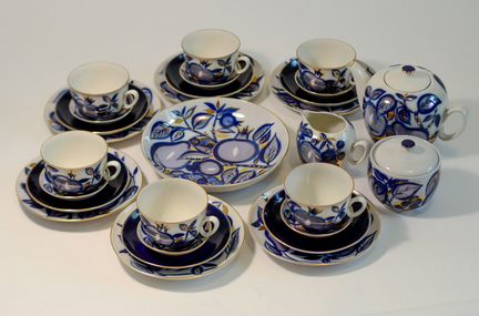 Чайный фарфоровый сервиз 