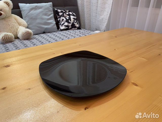 Тарелка черная 27,1х27,1 см