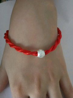 Красная нить.оберег