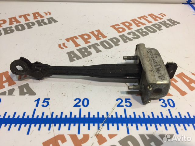 Шевроле Ограничитель открытия задней двери Прав