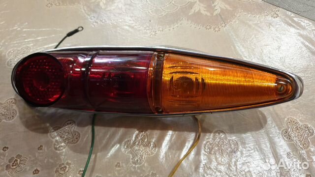 Продаю фонарь задний плавник