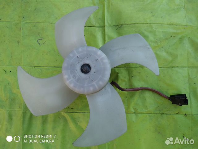 Вентилятор охлаждения левый Subaru Outback BP9 06г