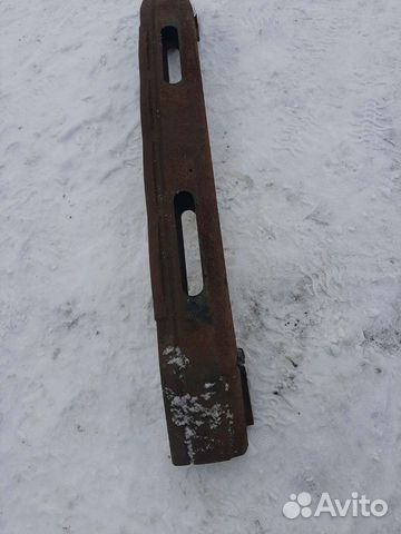 Усилитель переднего бампера Chrysler Voyager 1996г