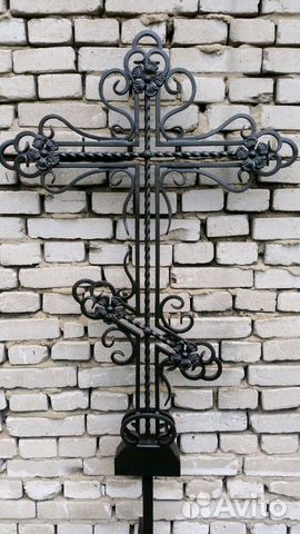 Кованый крест