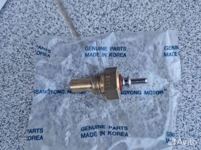 Датчик температуры на гбц Ssang Yong Rexton