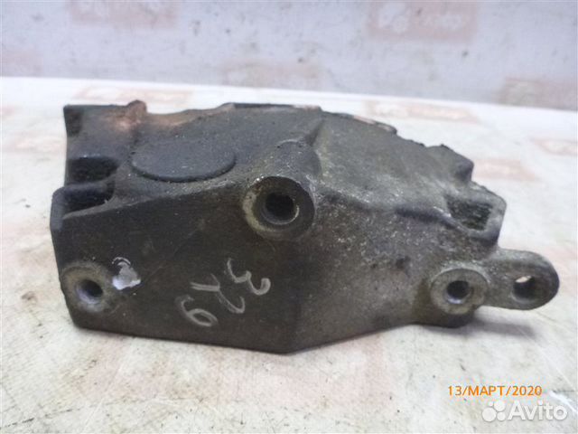 Кронштейн двигателя Renault Logan LS0G K7JA710