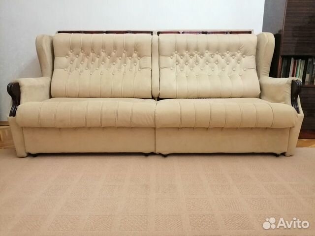 Двуспальный диван выкатной без подлокотников