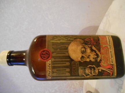 Бутылки с авторской этикеткой винтаж