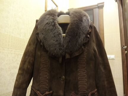 Дубленка женская цвет орех, воротник песец