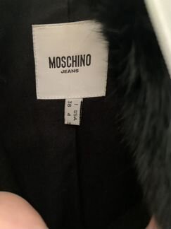 Пальто moschino jeans 38 it