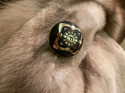 Шуба норковая с капюшоном