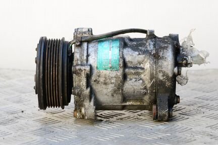 Компрессор кондиционера VW Polo 2001-2009